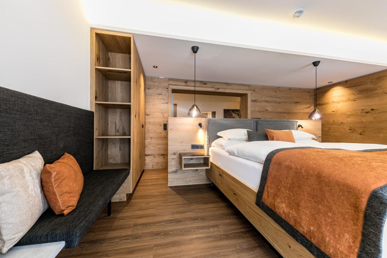 גרלוס Traumhotel Alpina Superior --Yoga Und Ayurvedahotel (Adults Only) מראה חיצוני תמונה