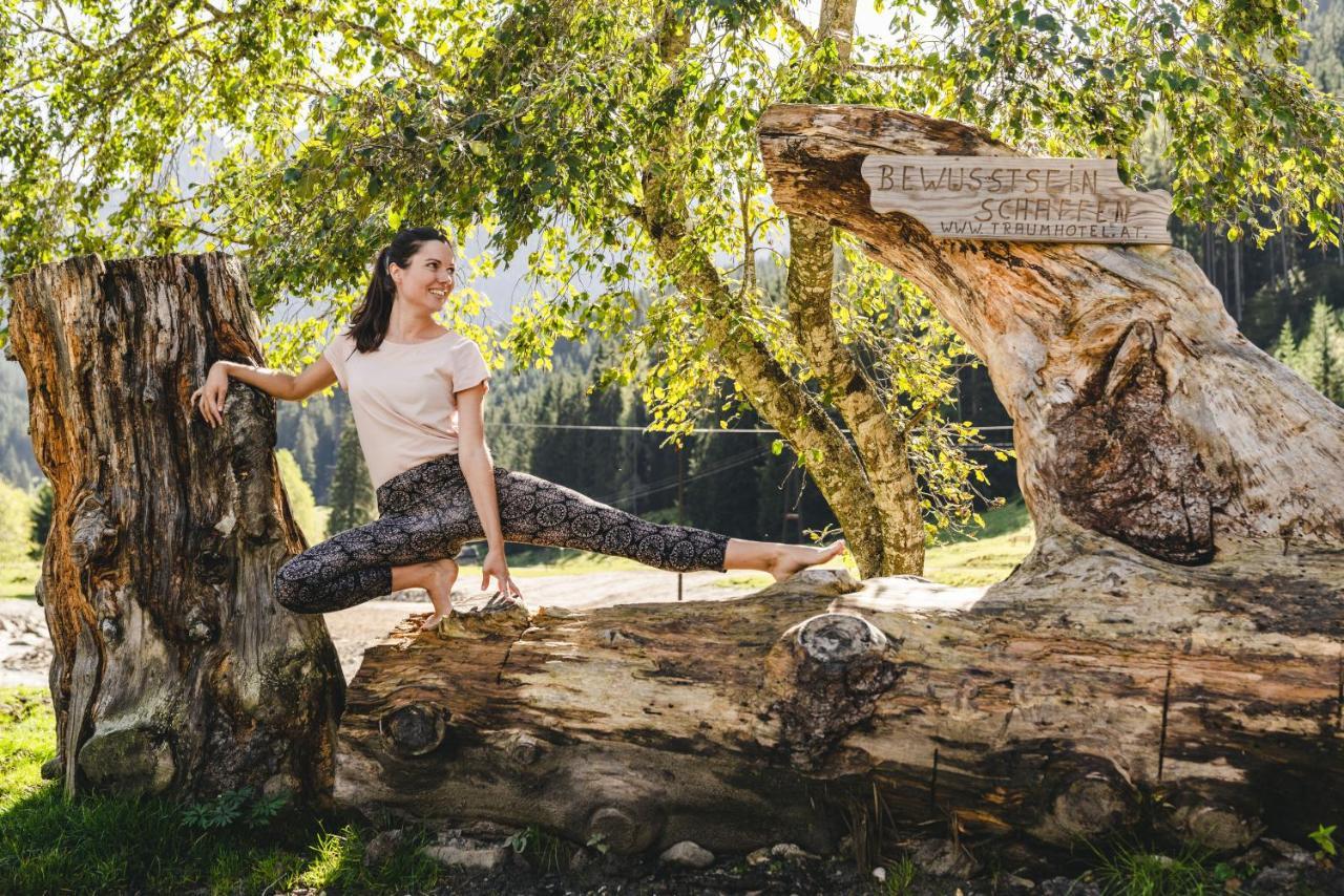גרלוס Traumhotel Alpina Superior --Yoga Und Ayurvedahotel (Adults Only) מראה חיצוני תמונה