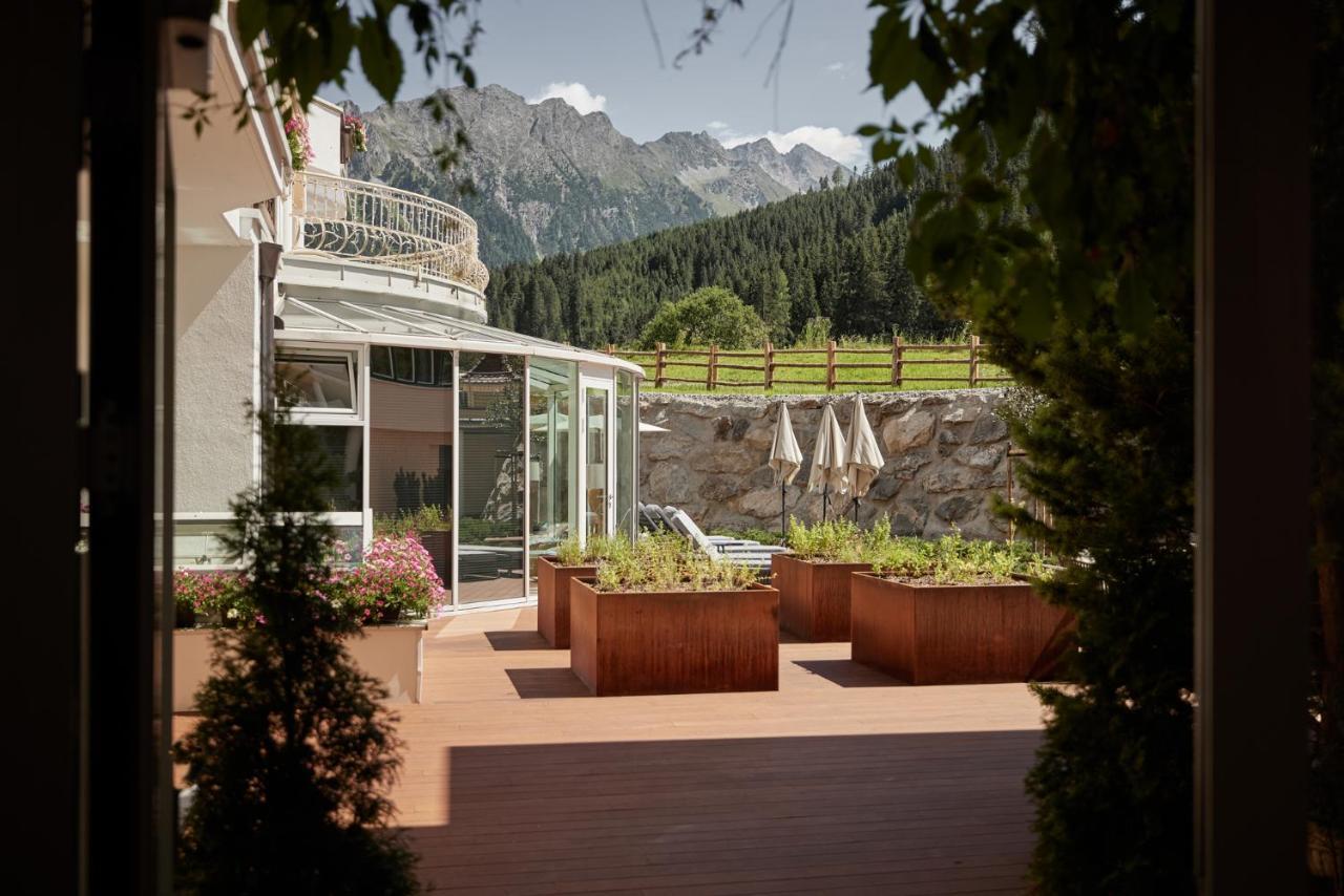 גרלוס Traumhotel Alpina Superior --Yoga Und Ayurvedahotel (Adults Only) מראה חיצוני תמונה